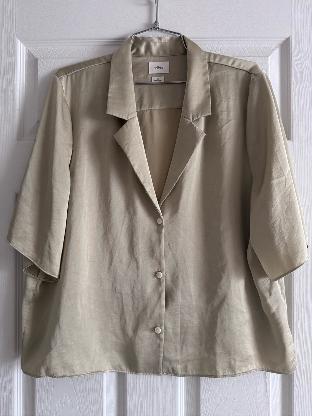 Wilfred Light Beige Short-Sleeve Button-Down Shirt